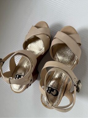 GB girls Neutral Crisscross Platform Sandals